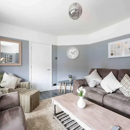 Beautiful 4 Bedroom House By The River Southampton Exterior photo